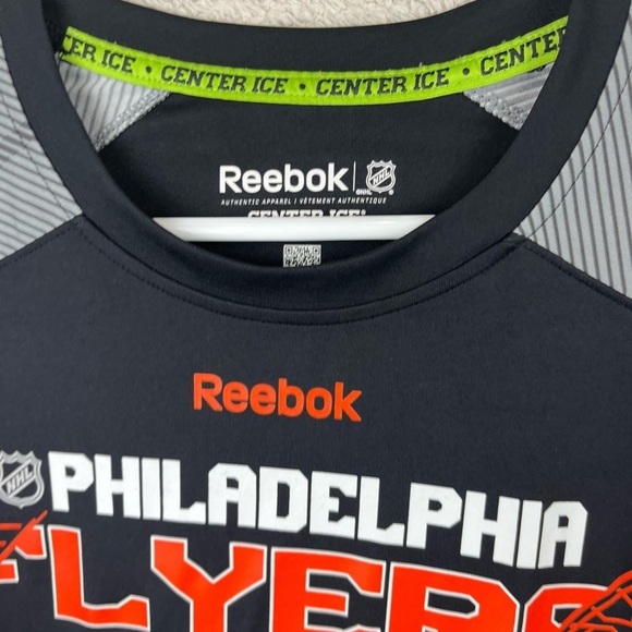 Philadelphia Flyers Long Sleeve Reebok Center Ice - Picture 16 of 16